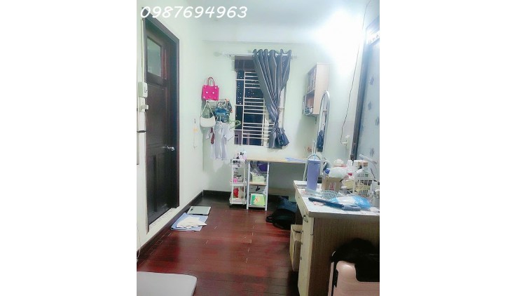 Q8, TẠ QUANG BỬU P1, 4.5x12M HXH CÁCH Q1 1 CÂY CẦU NGUYỄN VĂN CỪ, CHỈ 6T HƠN TL